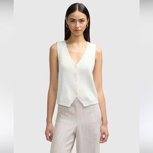 NVLT Knit White Sleeveless Button-Up V Neck Short Sweater Vest Size Medium NWT
